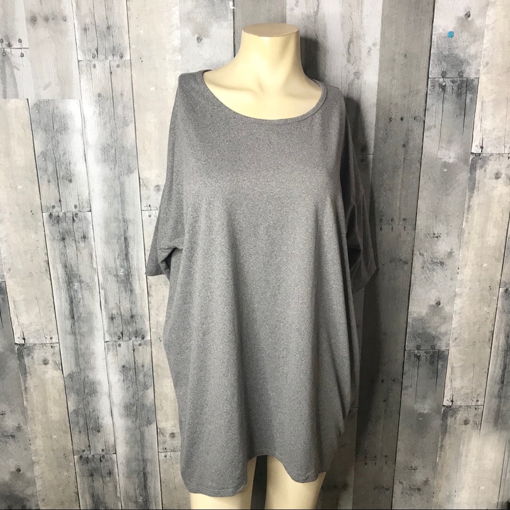 Luluaroe Gray Oversized Tee Size Medium F12